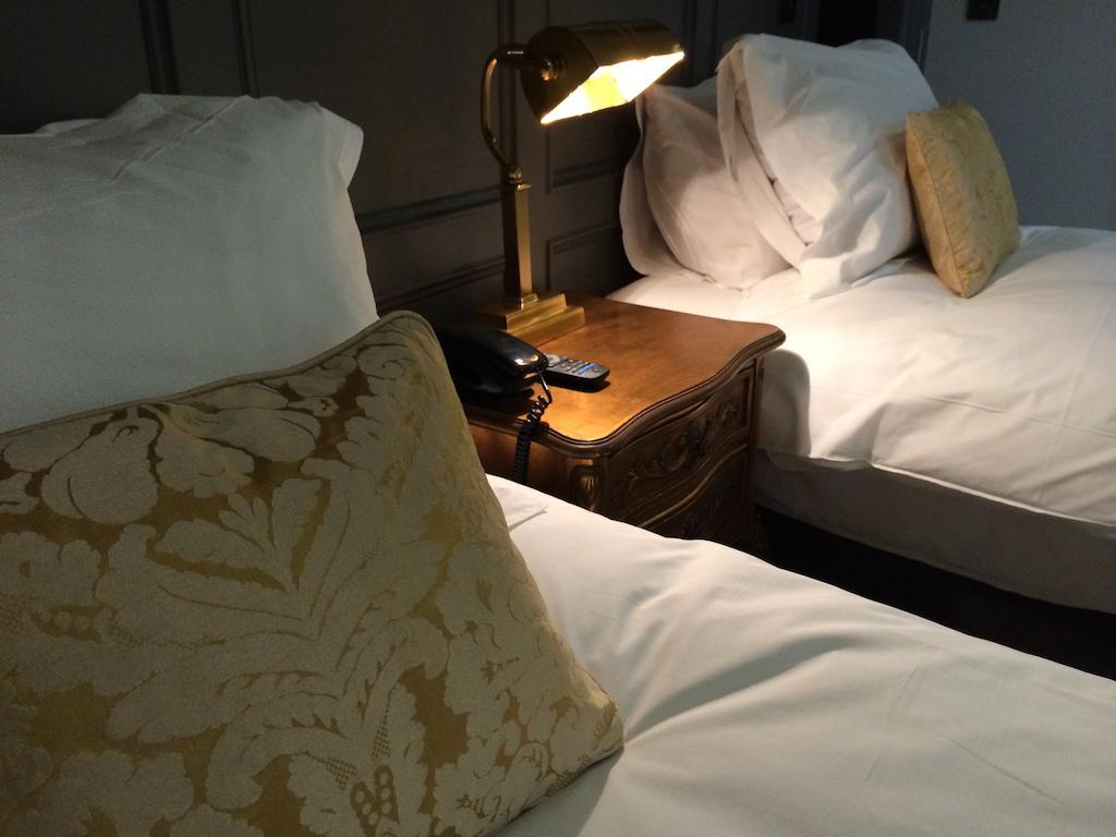 The Rest Hotel Lincoln Bilik gambar